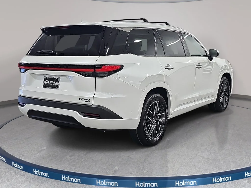 New 2026 Wind Chill Pearl Lexus PREMIUM AWD image 5