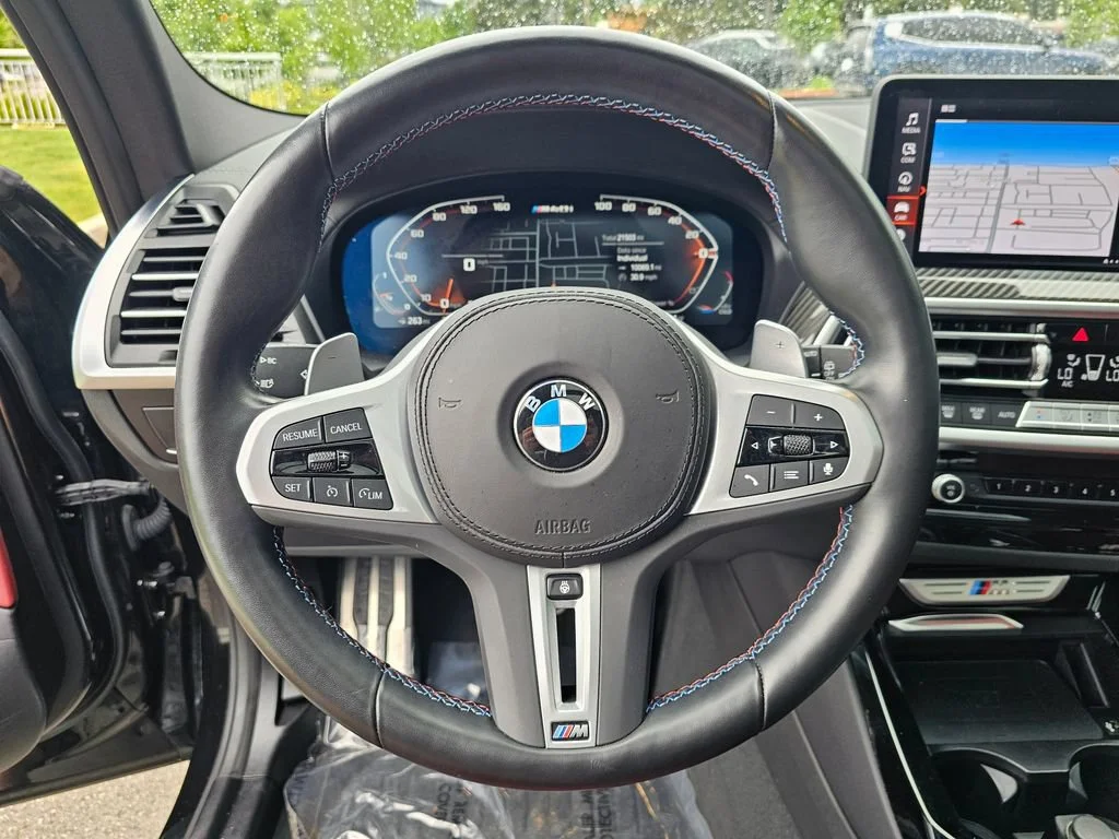 Used 2024  BMW M40i image 25