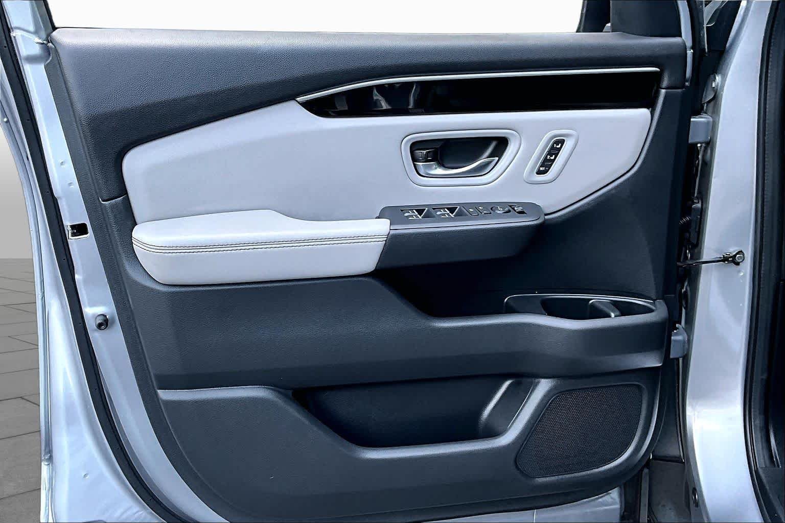2024 Honda Pilot EX-L - Photo 20