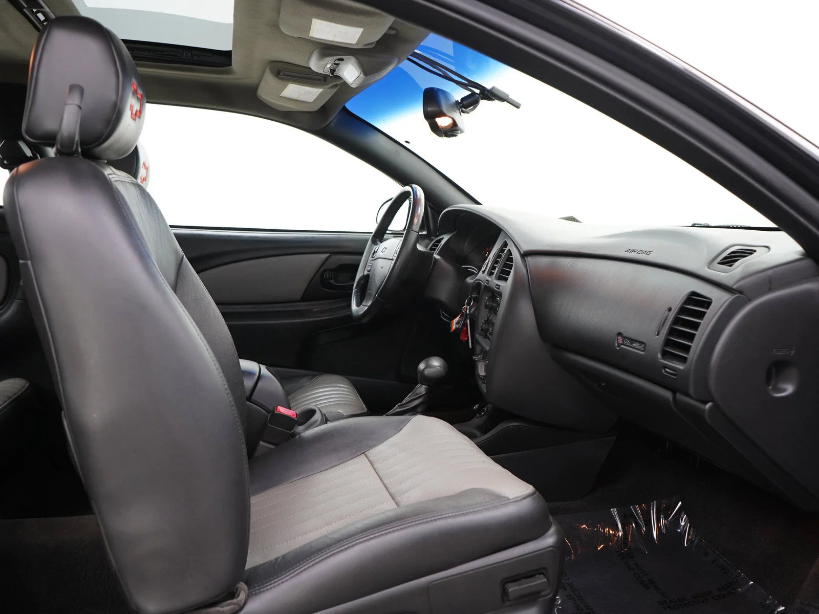 Used 2002 Onyx Black Chevrolet SS image 12