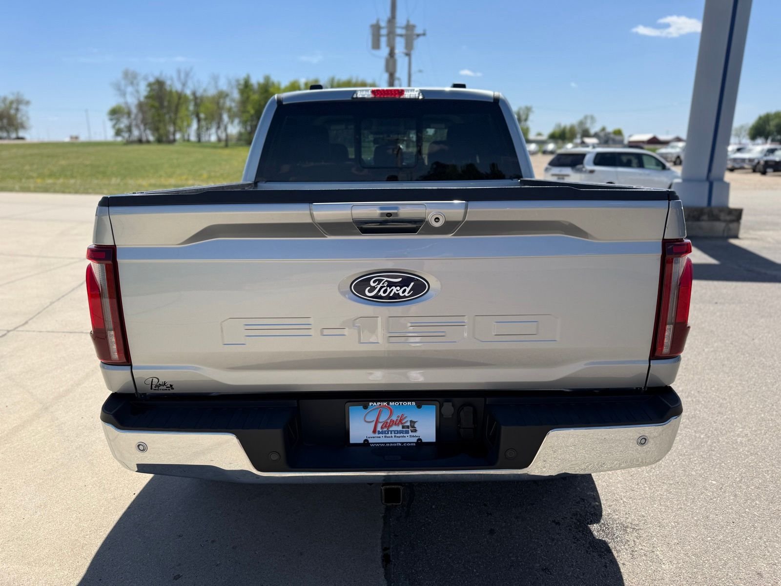 Certified Used 2024 Silver Metallic Ford Lariat image 7