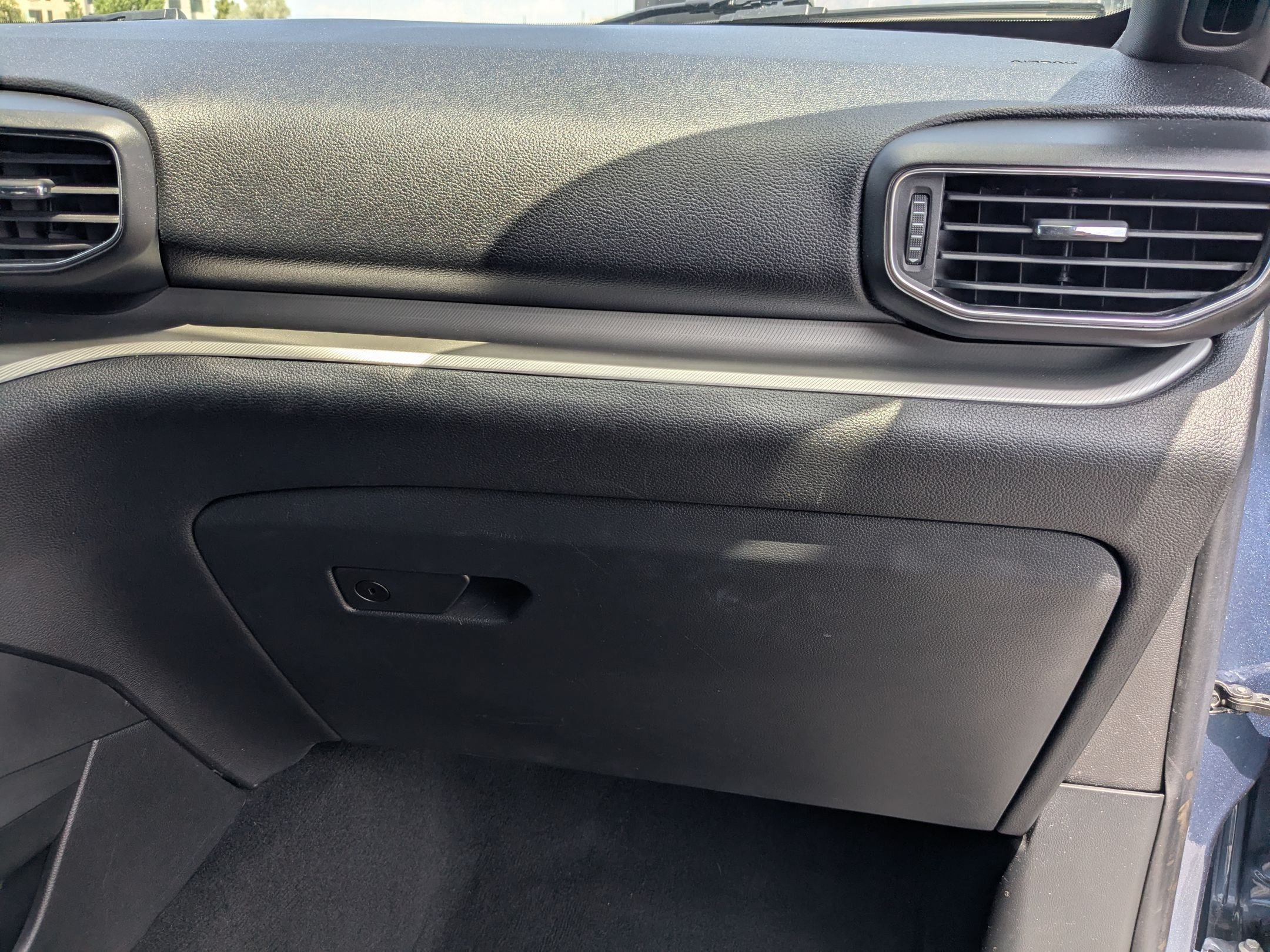 Used 2020 Blue Metallic Ford XLT image 31