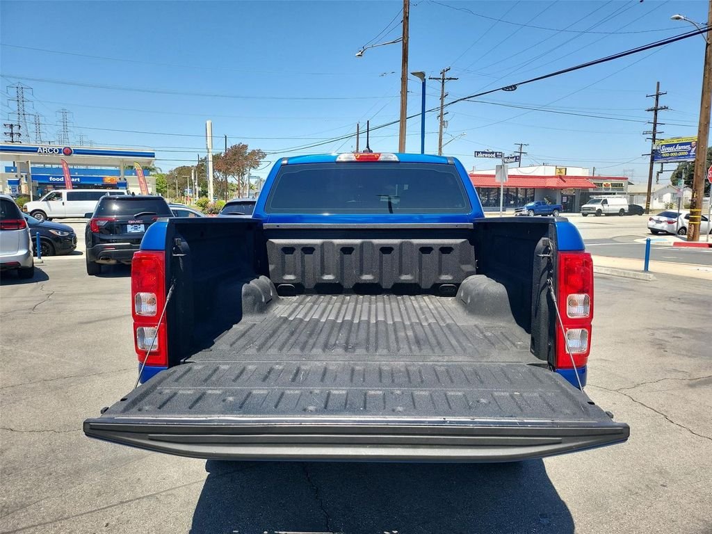 Used 2020 Blue Ford XL image 16
