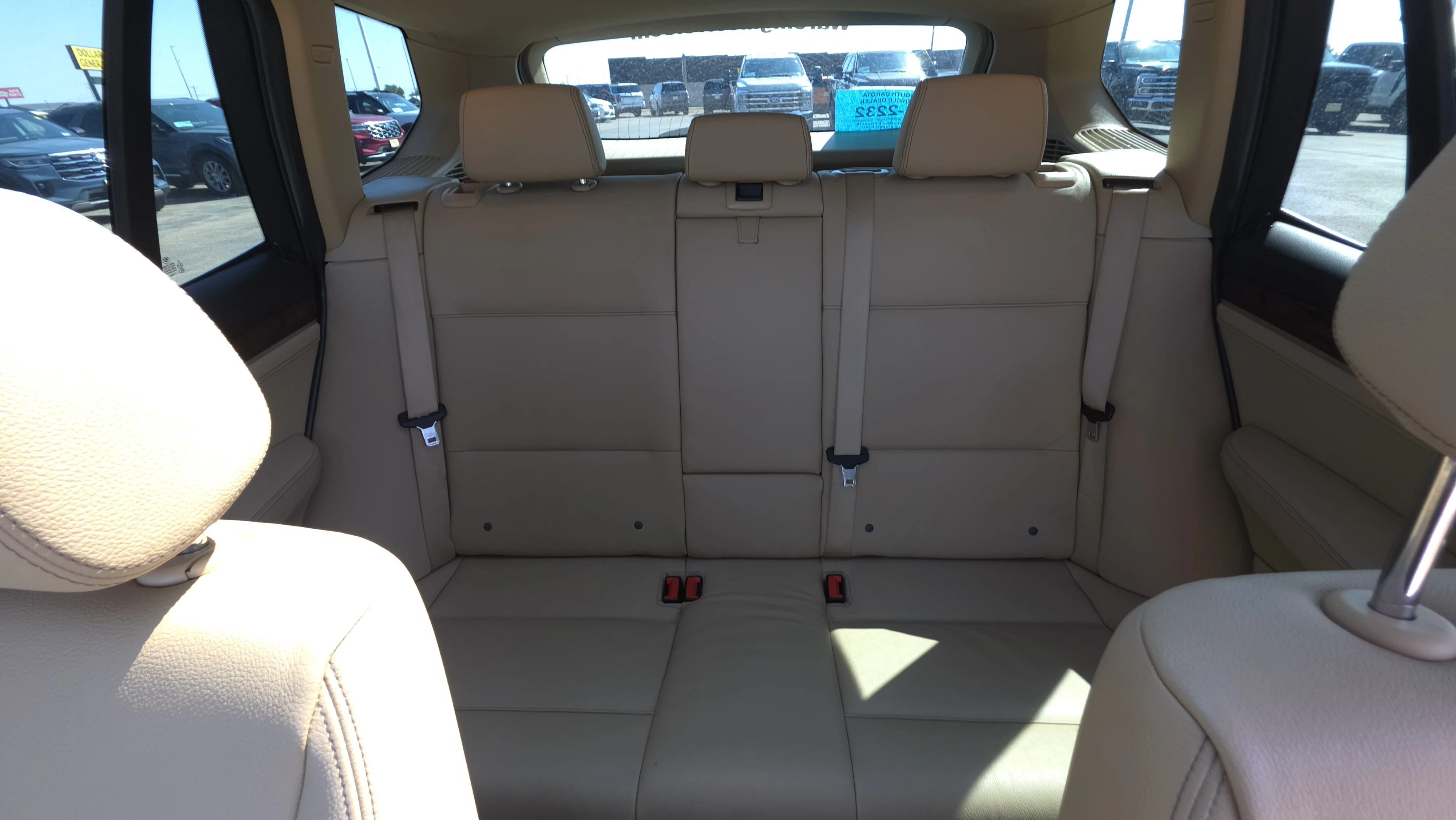 Used 2015 White BMW xDrive28i image 18