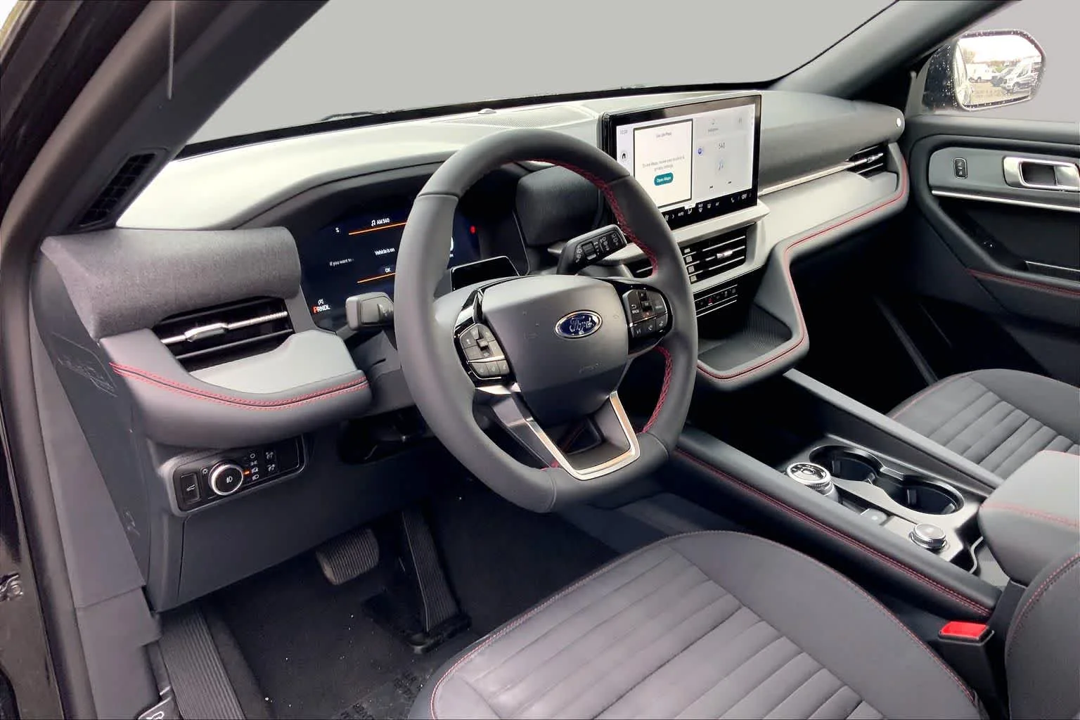 New 2026 Agate Black Metallic Ford ST-Line image 9