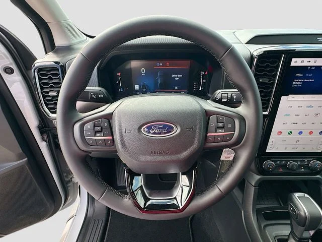 New 2026 Avalanche Ford XLT image 7