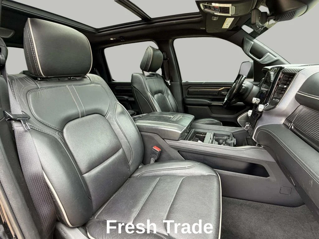 Used 2021 Diamond Black Crystal Pearlcoat Ram Limited image 9