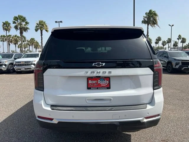 Used 2025 Summit White Chevrolet LS image 6