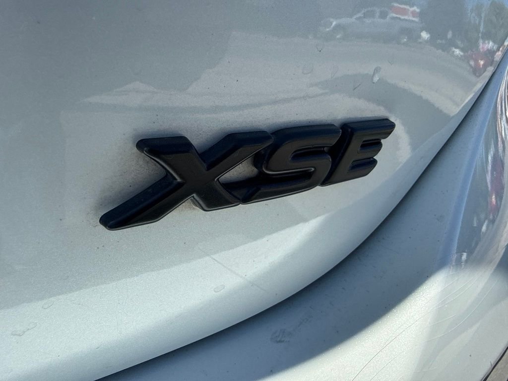 Used 2023 Beige Toyota XSE V6 image 5