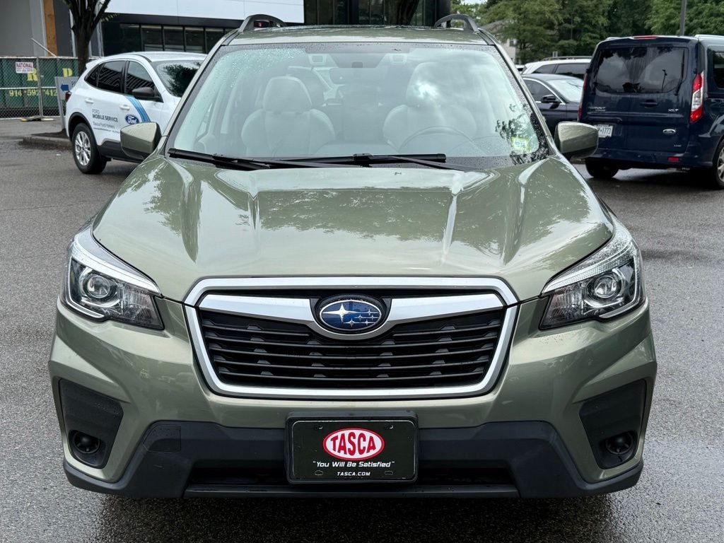 Used 2020 Green Subaru Premium image 3