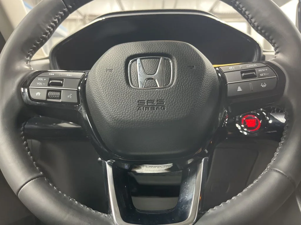 Certified Used 2023 Canyon River Blue Metallic Honda EX-L image 19