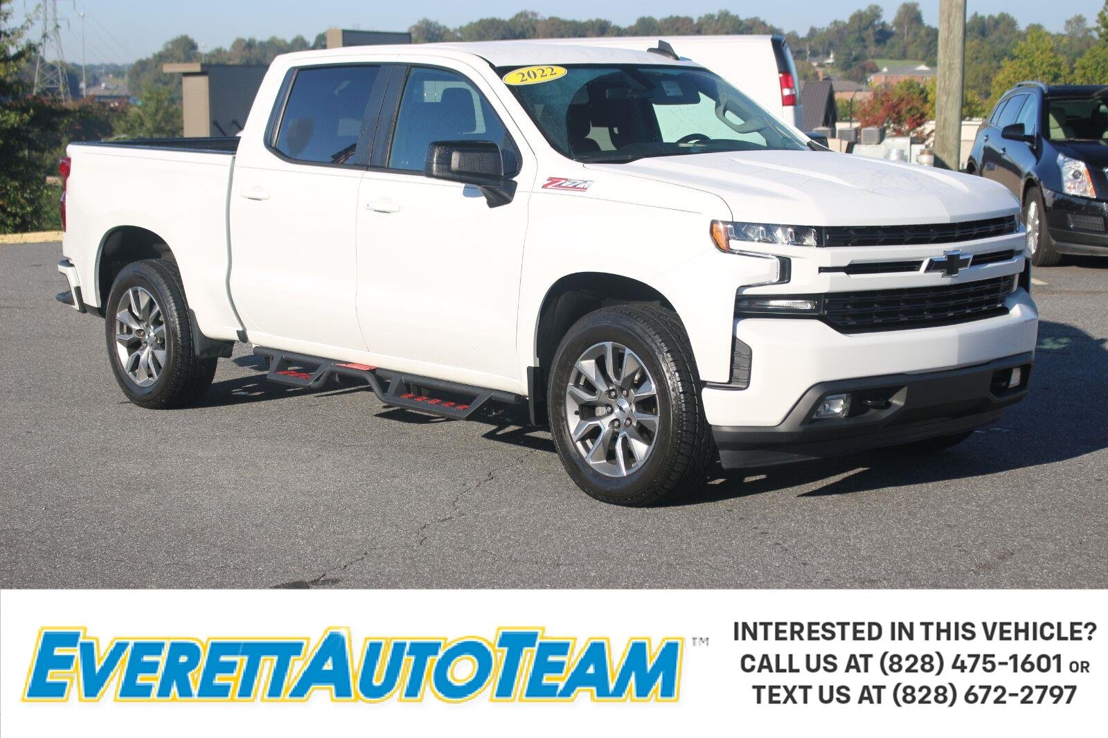 Used 2022 SUMMIT WHITE Chevrolet RST image 1