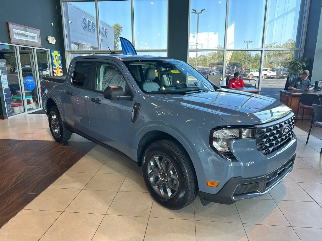 New 2026 Gray Ford XLT image 1