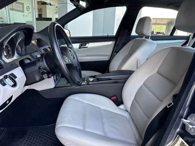 Used 2011 Silver Mercedes-Benz C 300 image 6