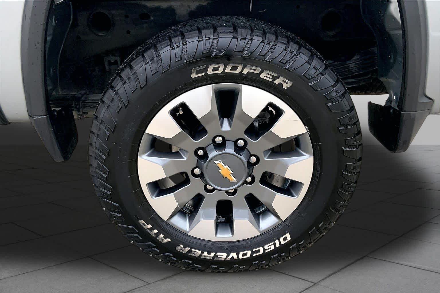 Used 2024 Sterling Gray Metallic Chevrolet Custom image 11