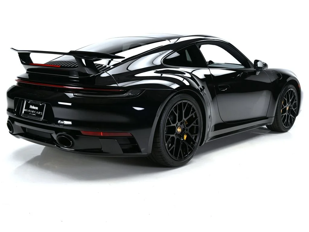 Used 2024 Black Porsche Carrera 4S Coupe image 4