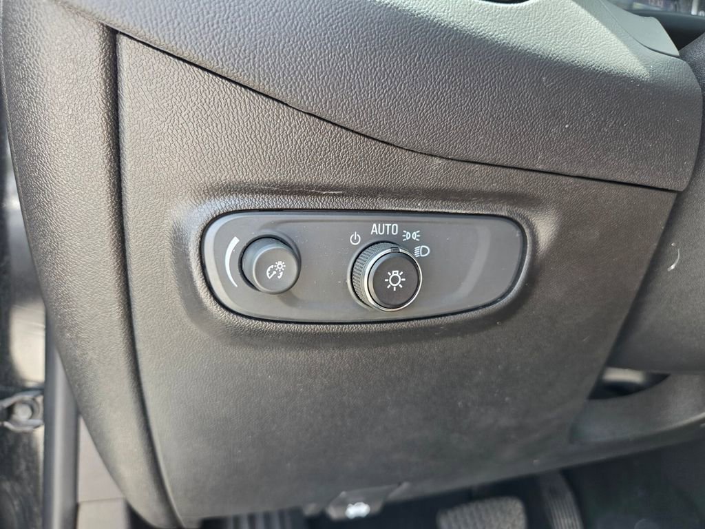 2022 Chevrolet Equinox RS - Photo 23
