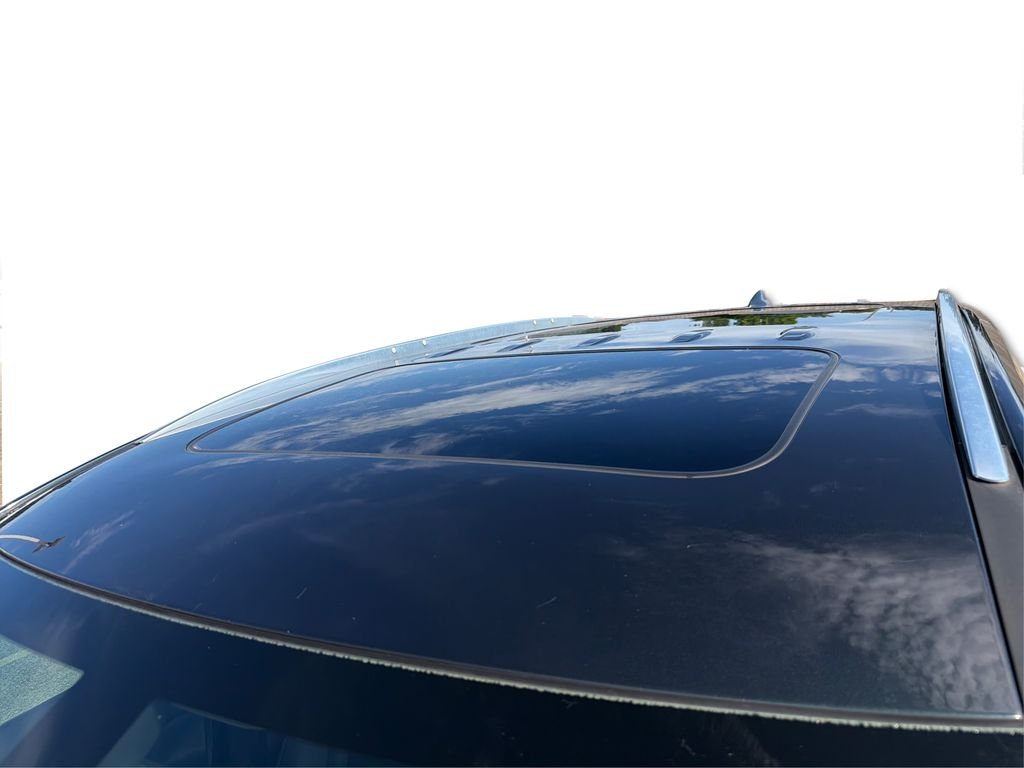 Used 2020 Gray Buick Essence image 13