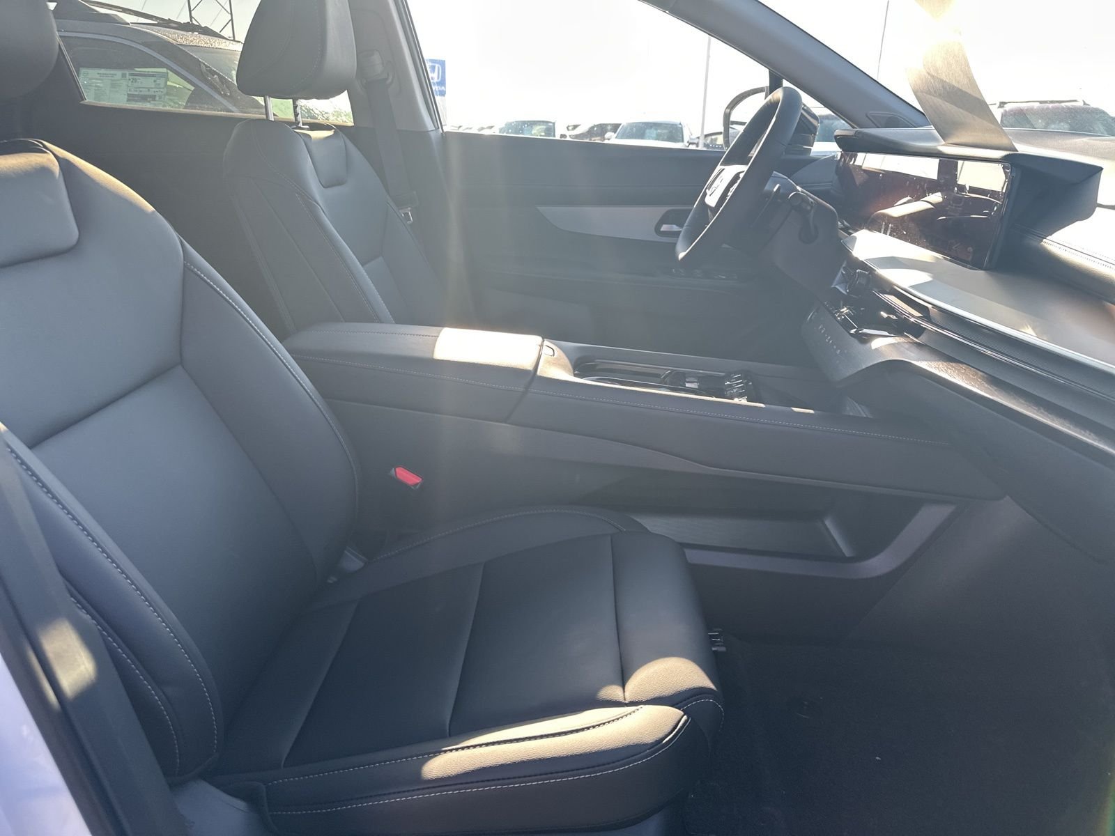 2025 Nissan Murano SL - Photo 48