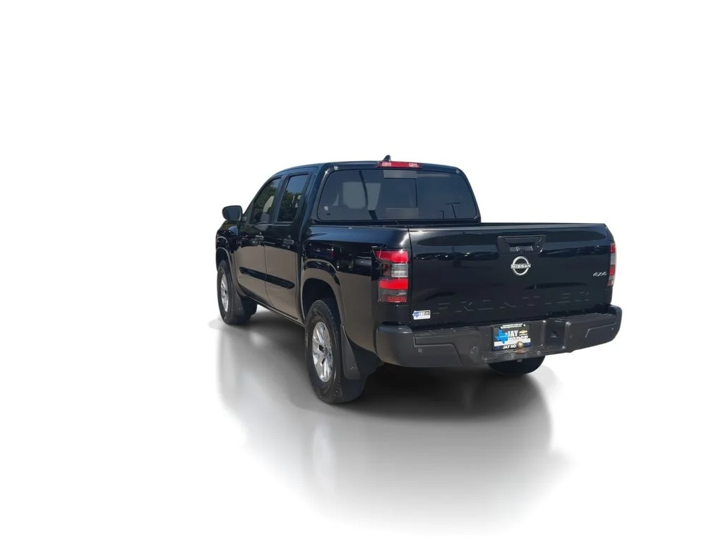 Used 2025 Black Nissan S image 7