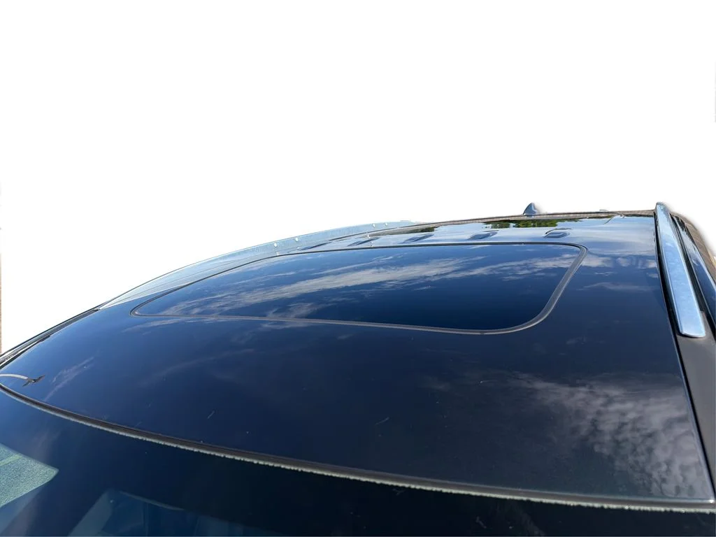 Used 2020 Gray Buick Essence image 13