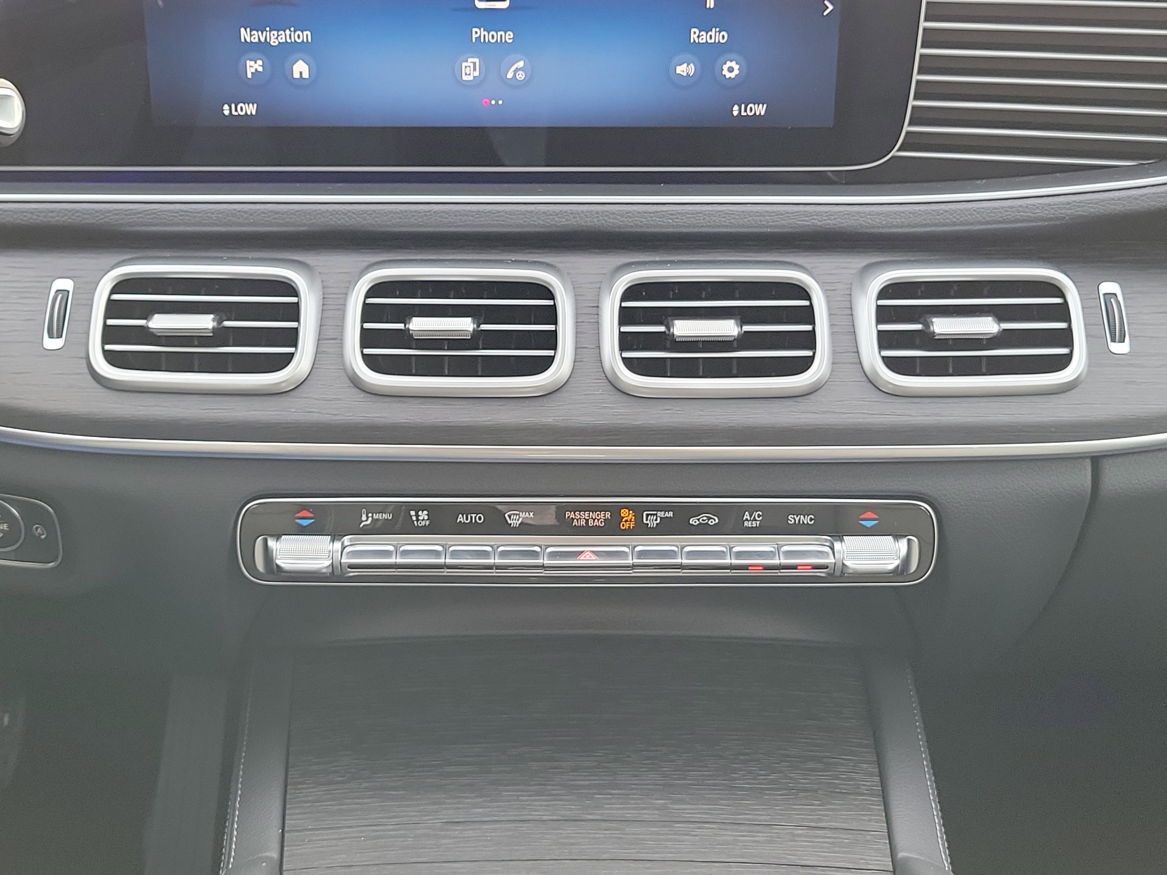 New 2026 Black Mercedes-Benz GLE 350 image 47