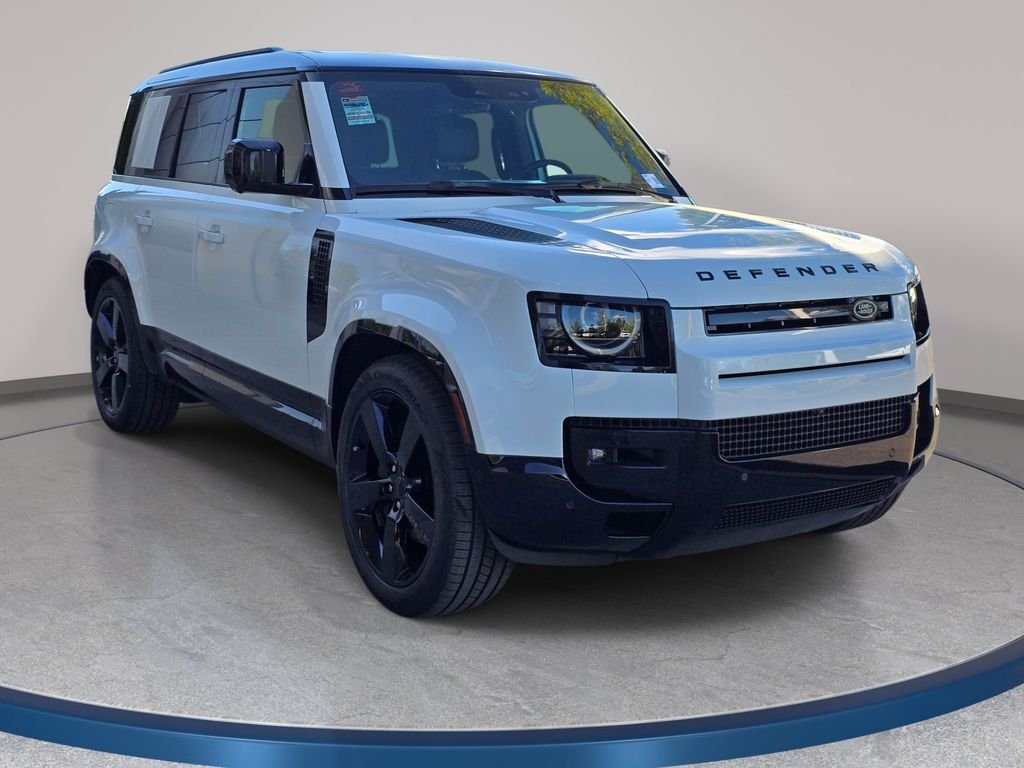 New 2026 Fuji White LAND ROVER X-Dynamic SE image 3