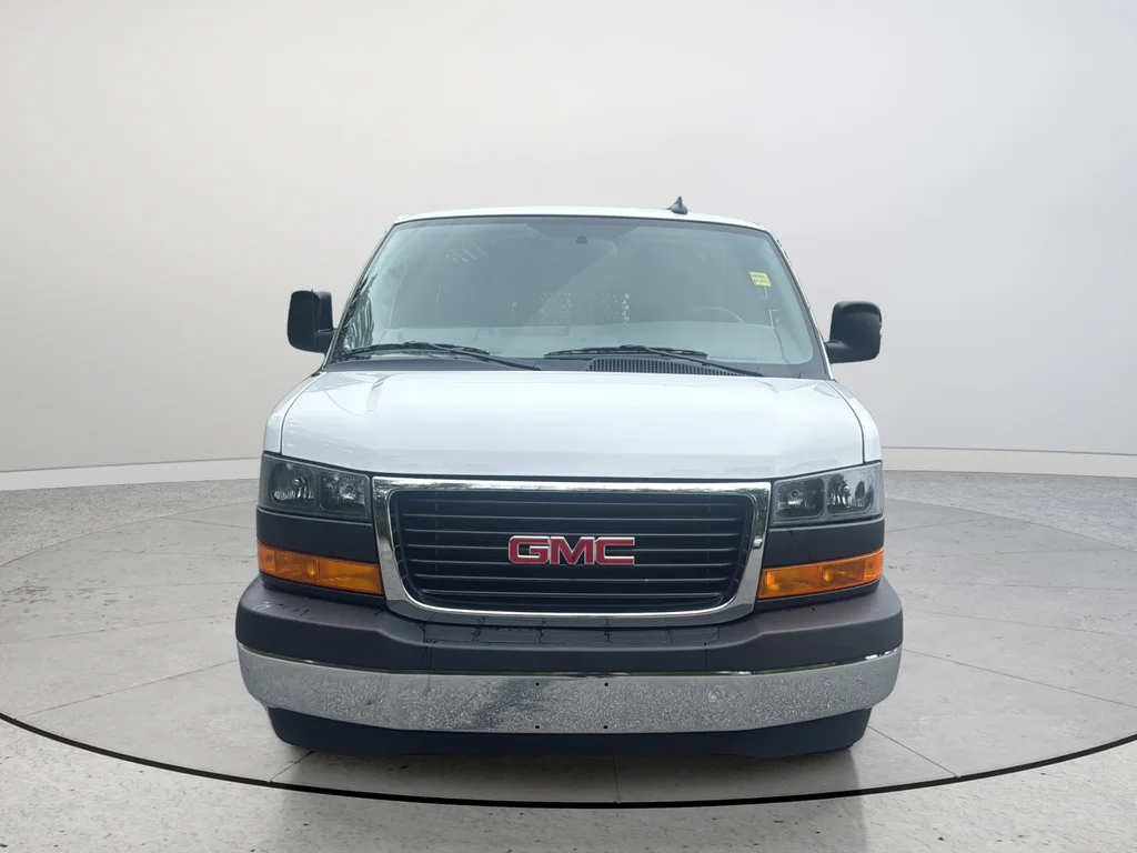 Used 2025 White GMC Work Van image 4