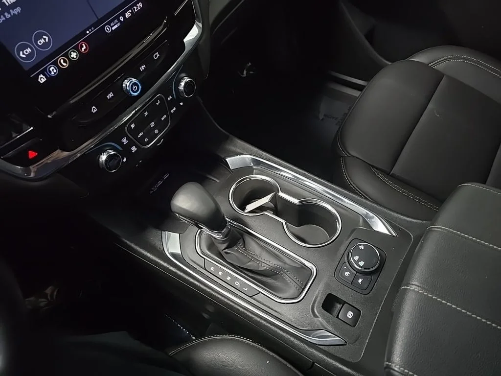 Used 2023 Black Chevrolet LT Leather image 26