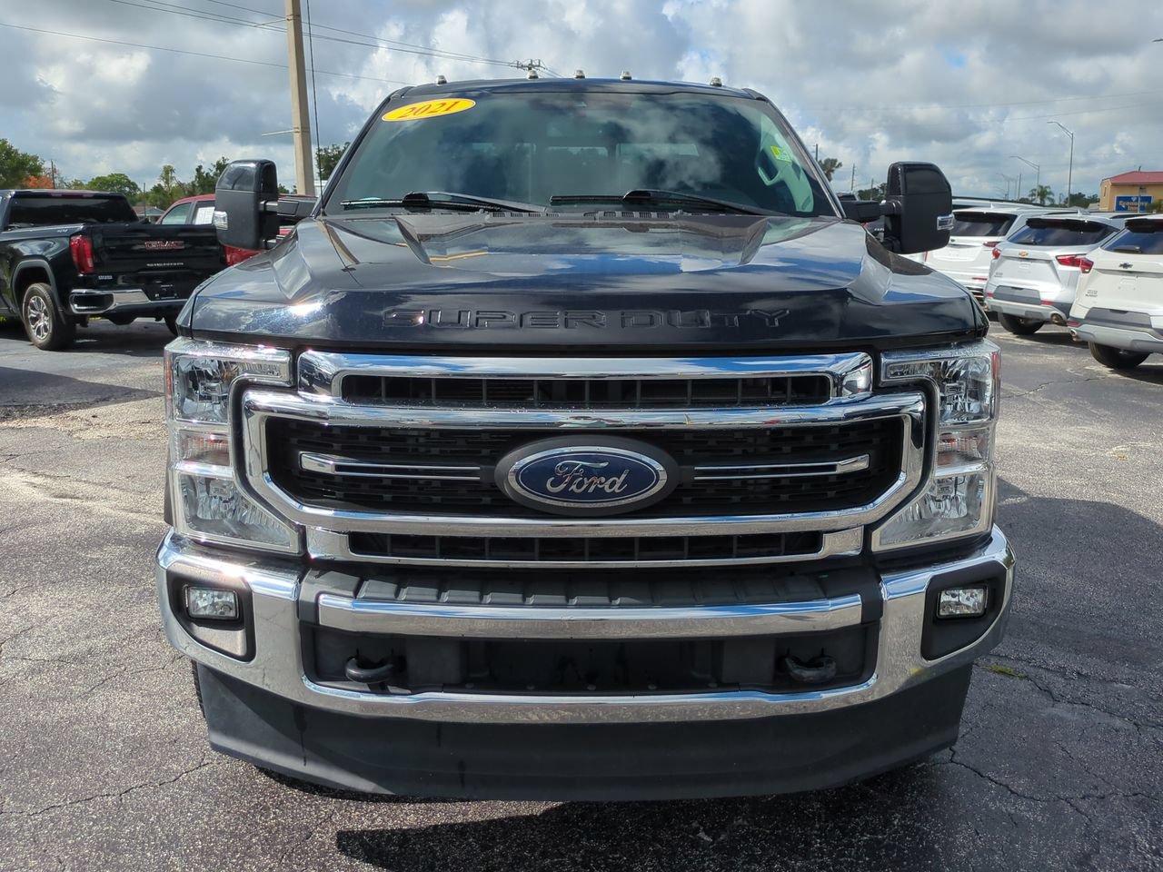 Used 2021  Ford  image 9