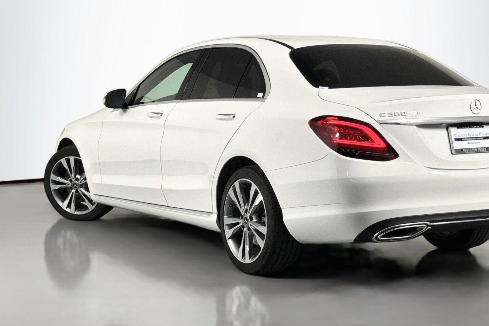 Used 2020 Polar White Mercedes-Benz C 300 image 15