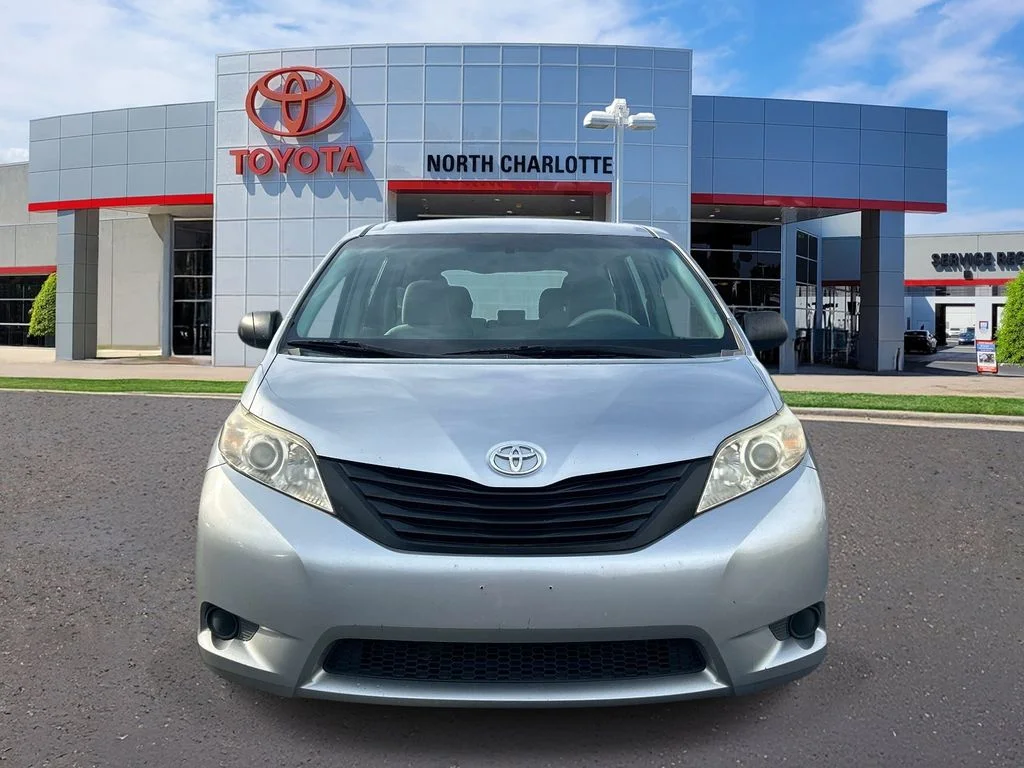 Used 2011 Toyota Sienna Base with VIN 5TDKA3DC9BS003183 for sale in Huntersville, NC