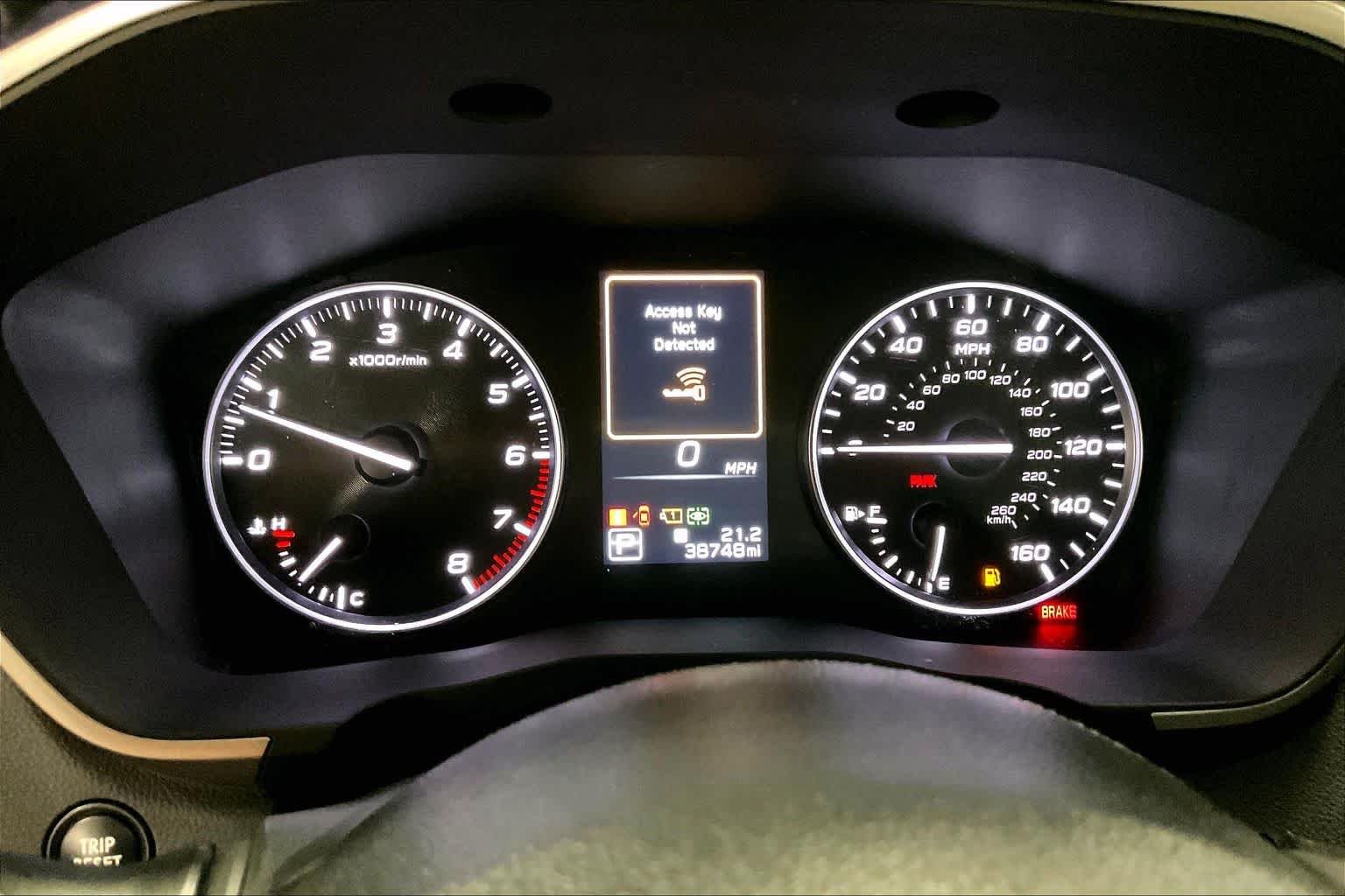 Used 2023 Crystal White Pearl Subaru Limited image 26