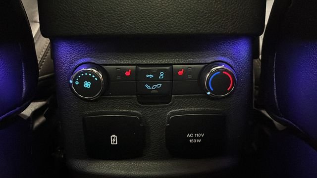 Used 2017 Magnetic Metallic Ford Limited image 28