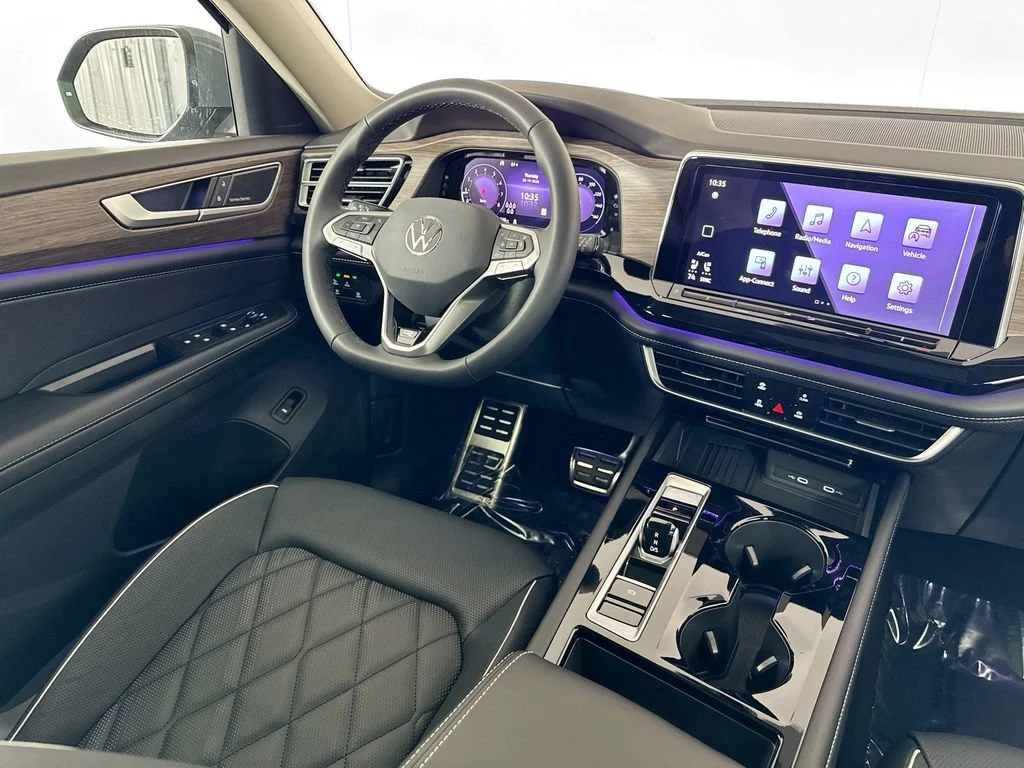 2026 Volkswagen Atlas SEL Premium R-Line - Photo 8