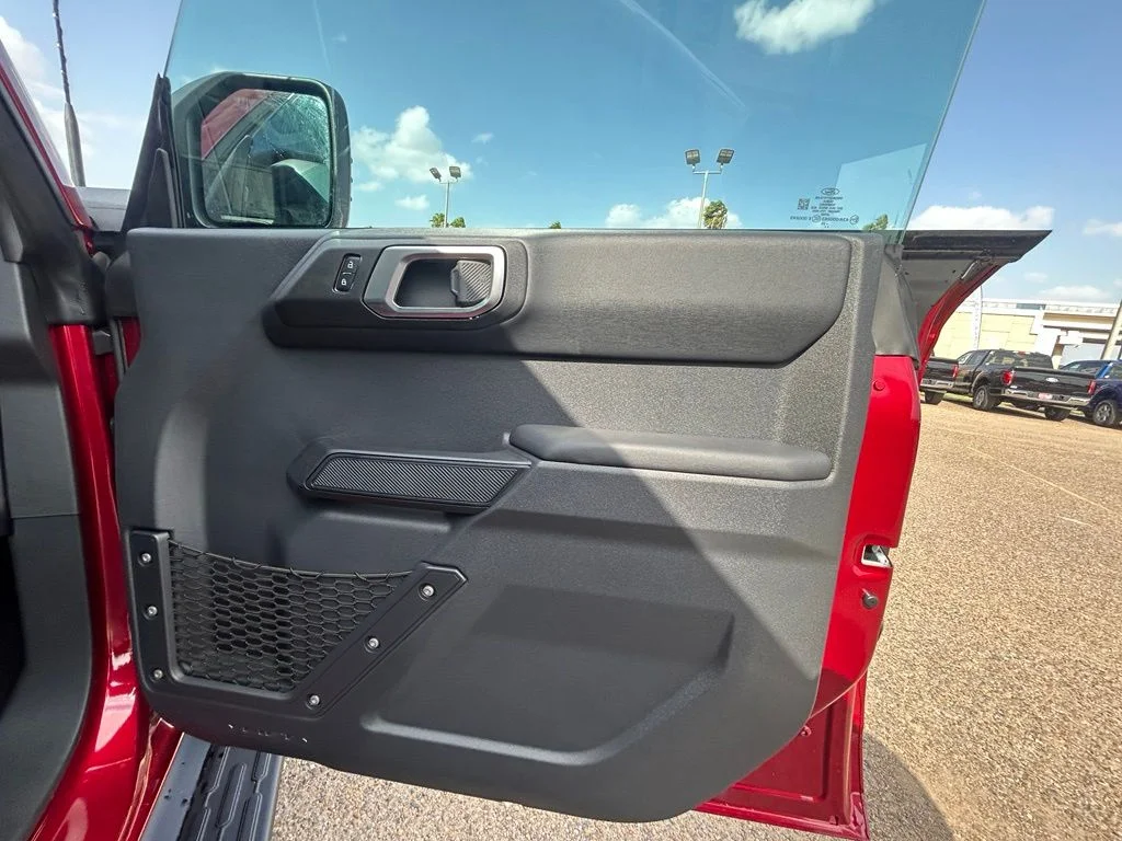 New 2026 Ruby Red Metallic Tinted Clearcoat Ford Outer Banks® image 24