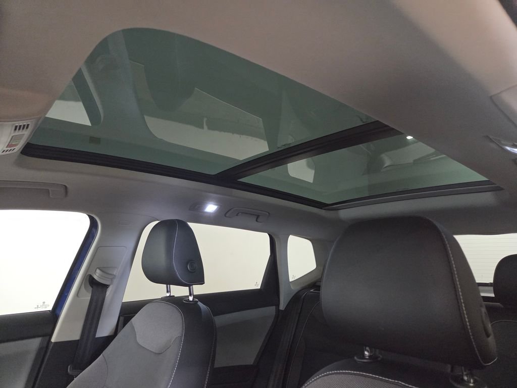 Used 2022  Volkswagen 1.5T SE image 33