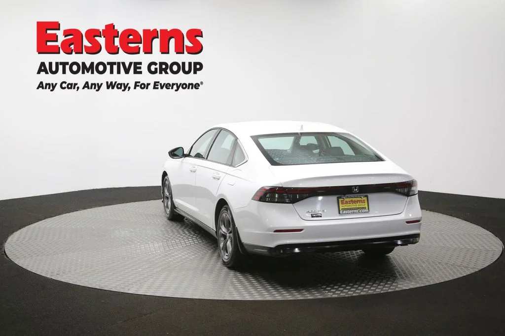 Used 2024 White Honda EX image 65