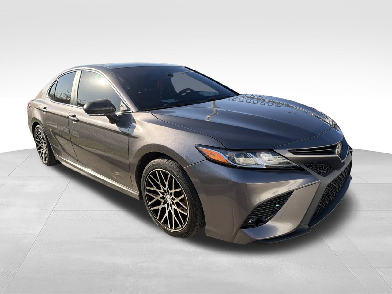 Used 2018 Gray Toyota SE image 2