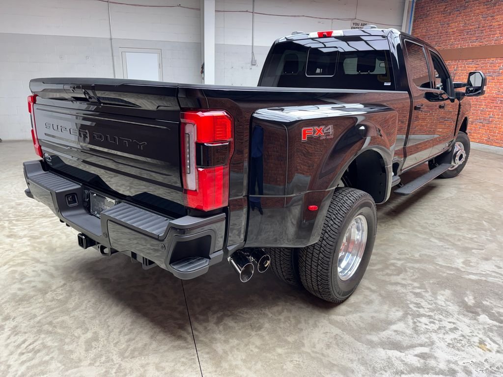 New 2026 Black Ford Platinum image 6
