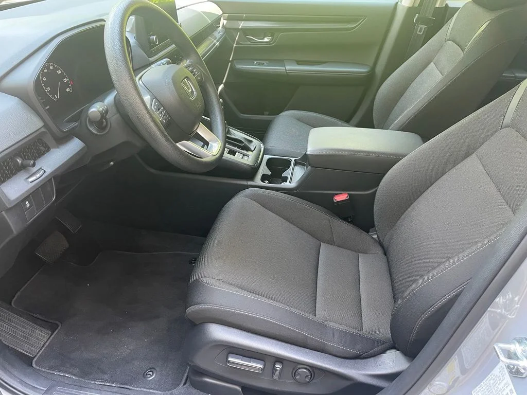 2025 Honda CR-V EX - Photo 12