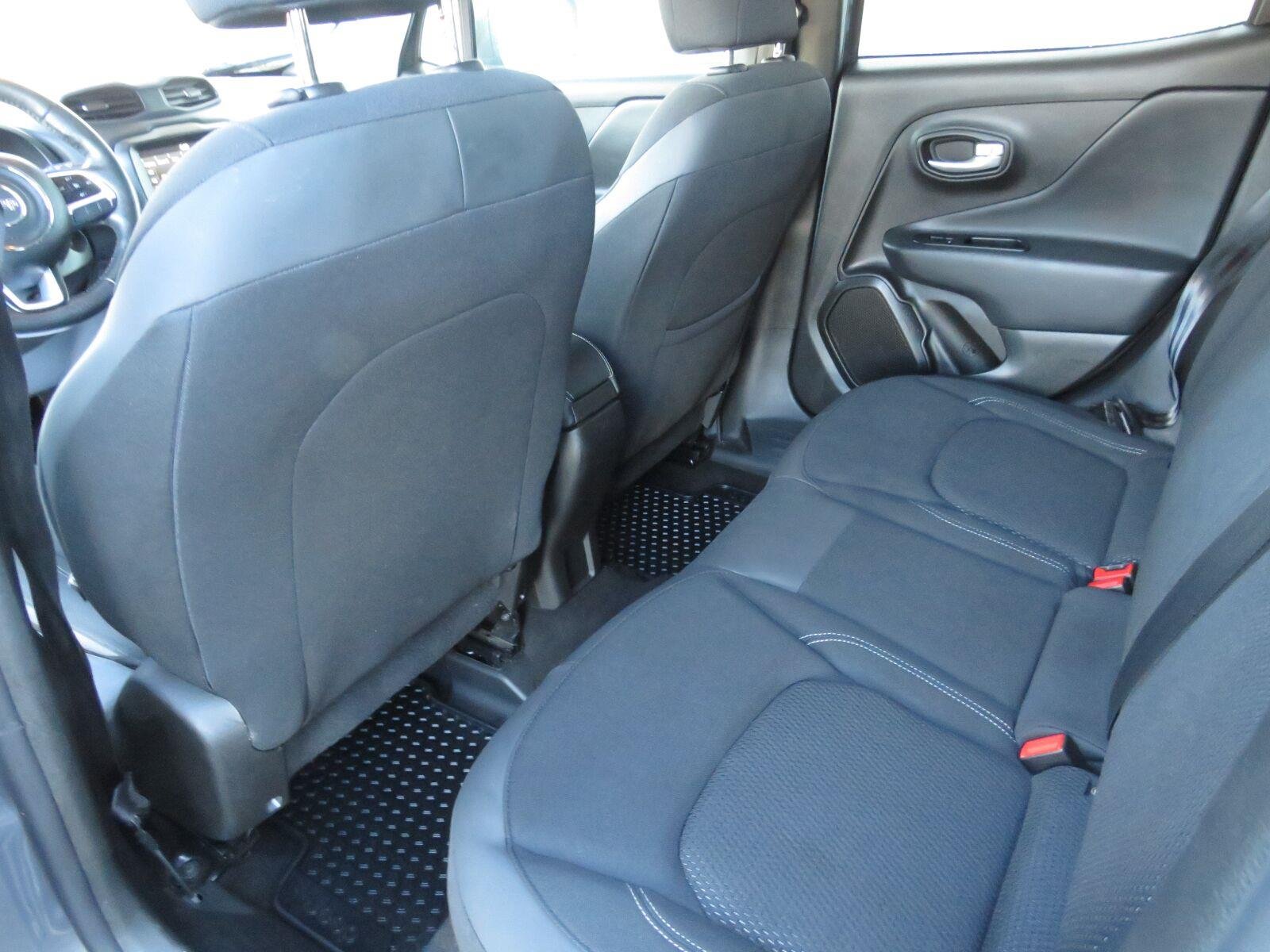 Used 2023 Graphite Gray Jeep Latitude image 23