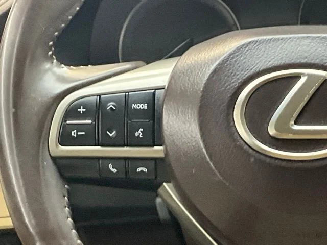 Used 2017 Blue Lexus 350 image 18