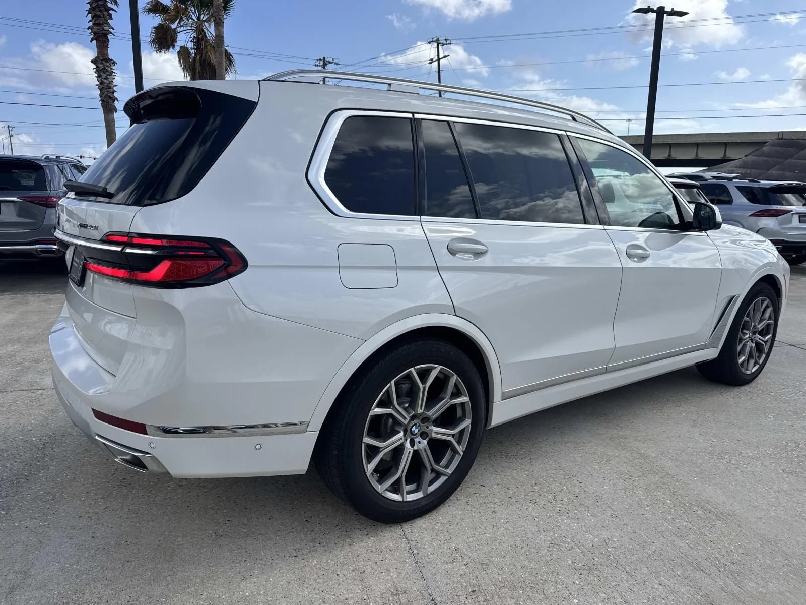 2023 BMW X7 40i - Photo 5