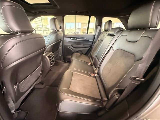 2025 Jeep Grand Cherokee Altitude - Photo 20
