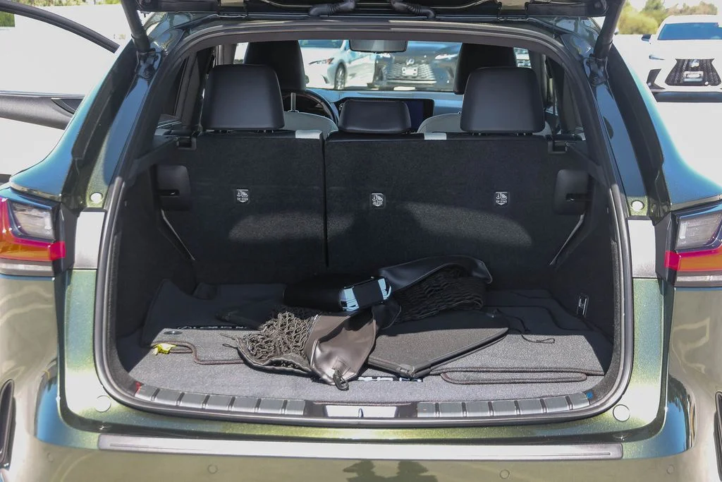 Certified Used 2024 NORI GREEN PEARL Lexus 450h+ Luxury image 26