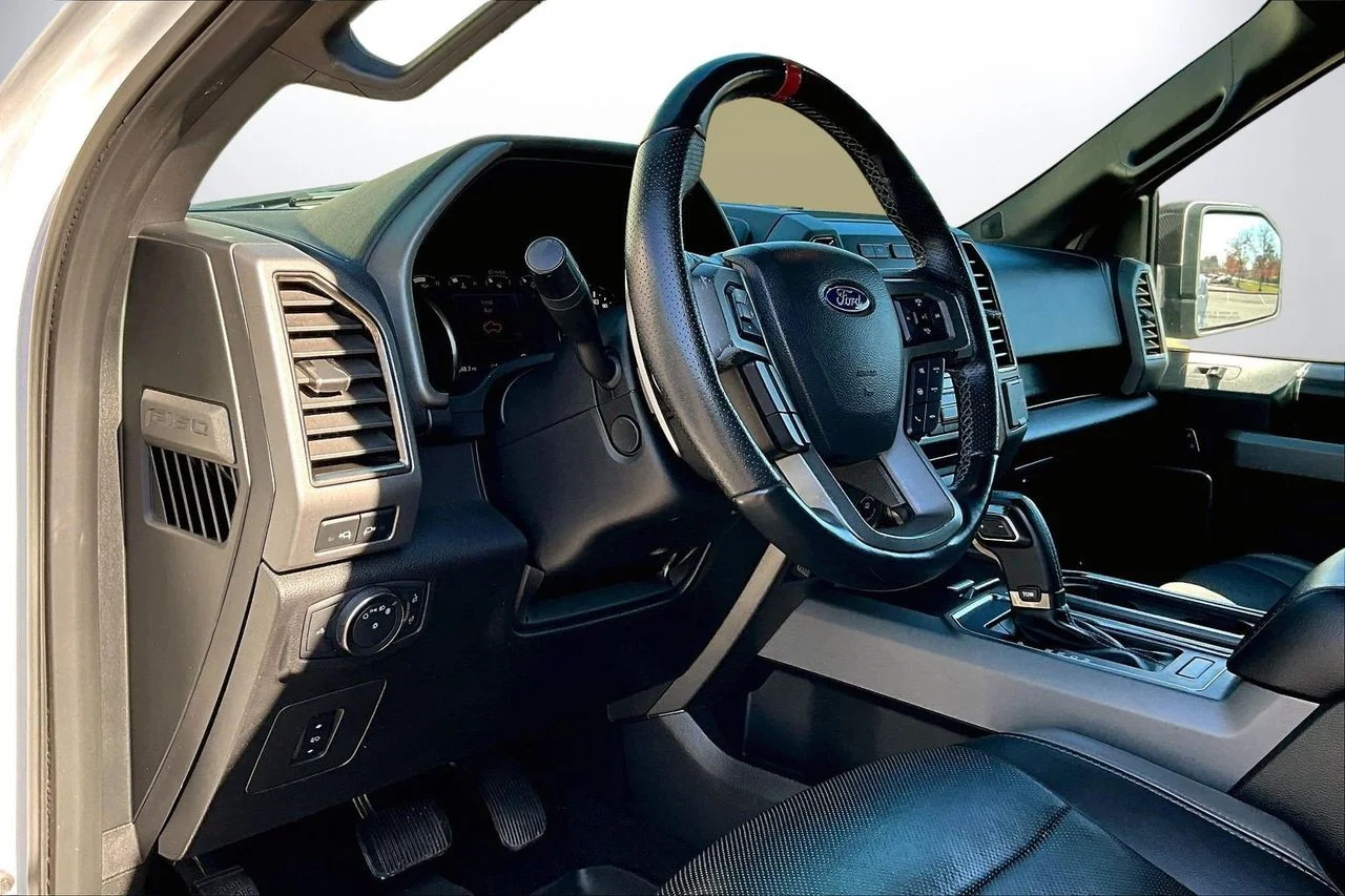 Used 2018 White Ford Raptor image 20