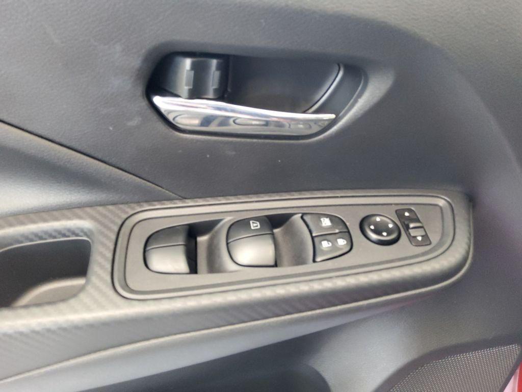 Used 2025 Red Nissan 1.6 SV image 12