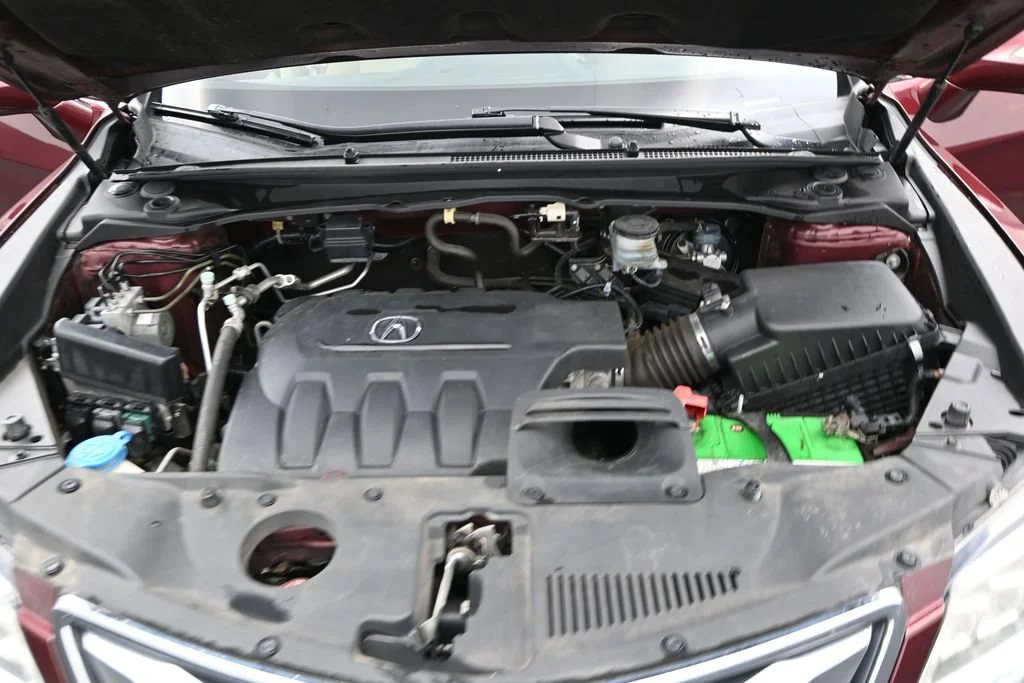 Used 2018  Acura Technology Package image 12
