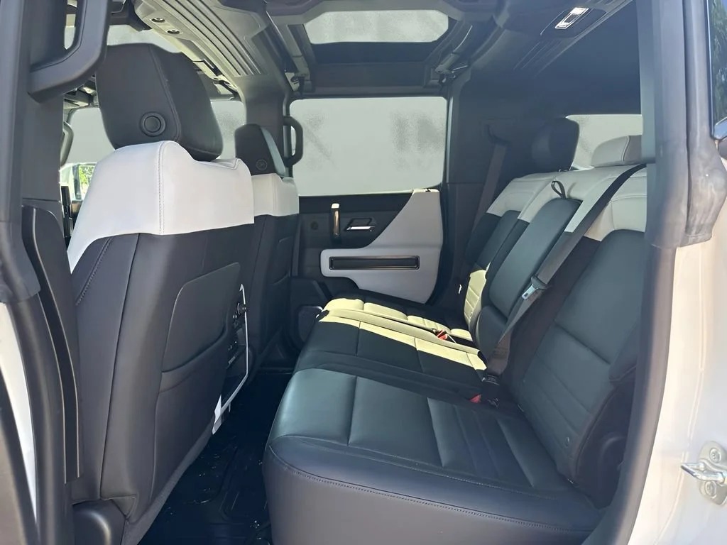 Used 2025 Interstellar White GMC 2X image 12
